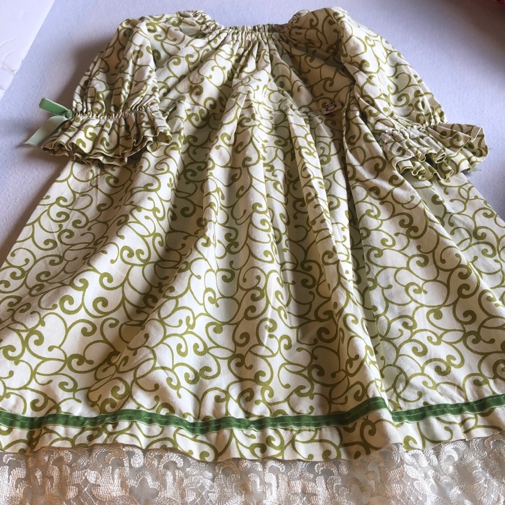 Girls  green & white fall linen sassy girl clothing company lace dress